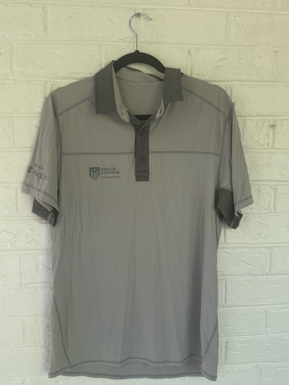 Born Primitive polo